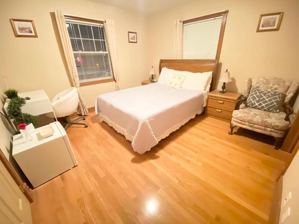 Bed & Breakfast Anna's Niagara Falls